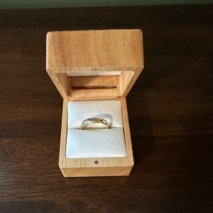 Men’s 14K Gold Wedding Band - Size 9